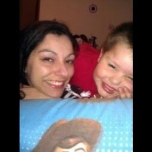 Meet your Posher, Corina